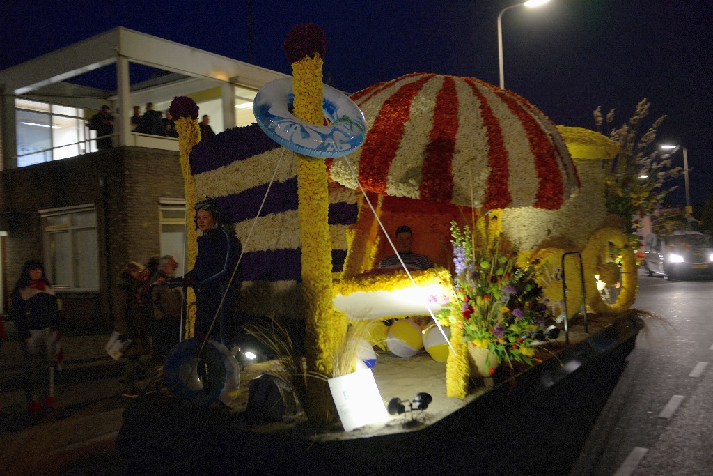 ../Images/Bloemencorso Noordwijkerhout 287.jpg